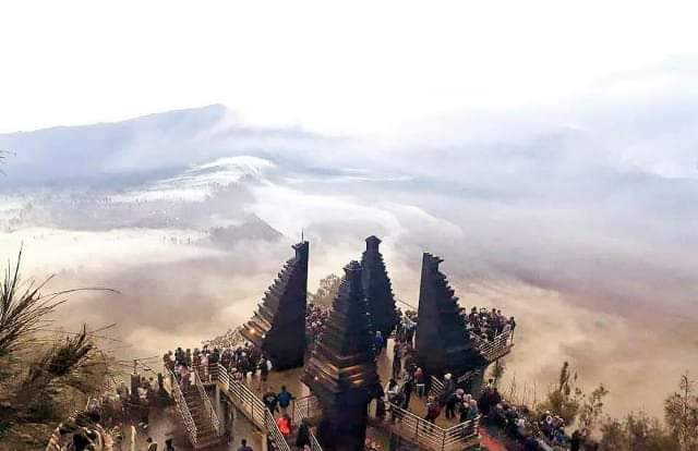 Seruni Point, a New Jewel: Appears when Mount Bromo Shuts Its Doors